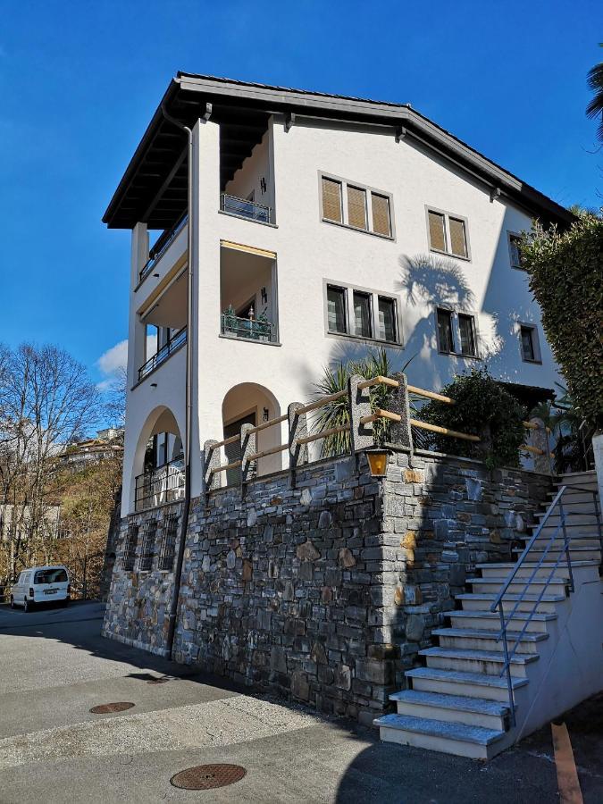 1 Zimmer Apartment Mit Seesicht Und Pool Gambarogno Exterior photo